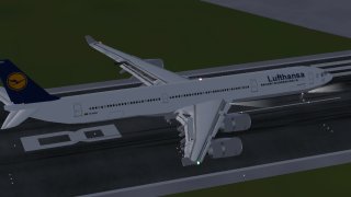 A340-500 Lufthansa Reverser deployed